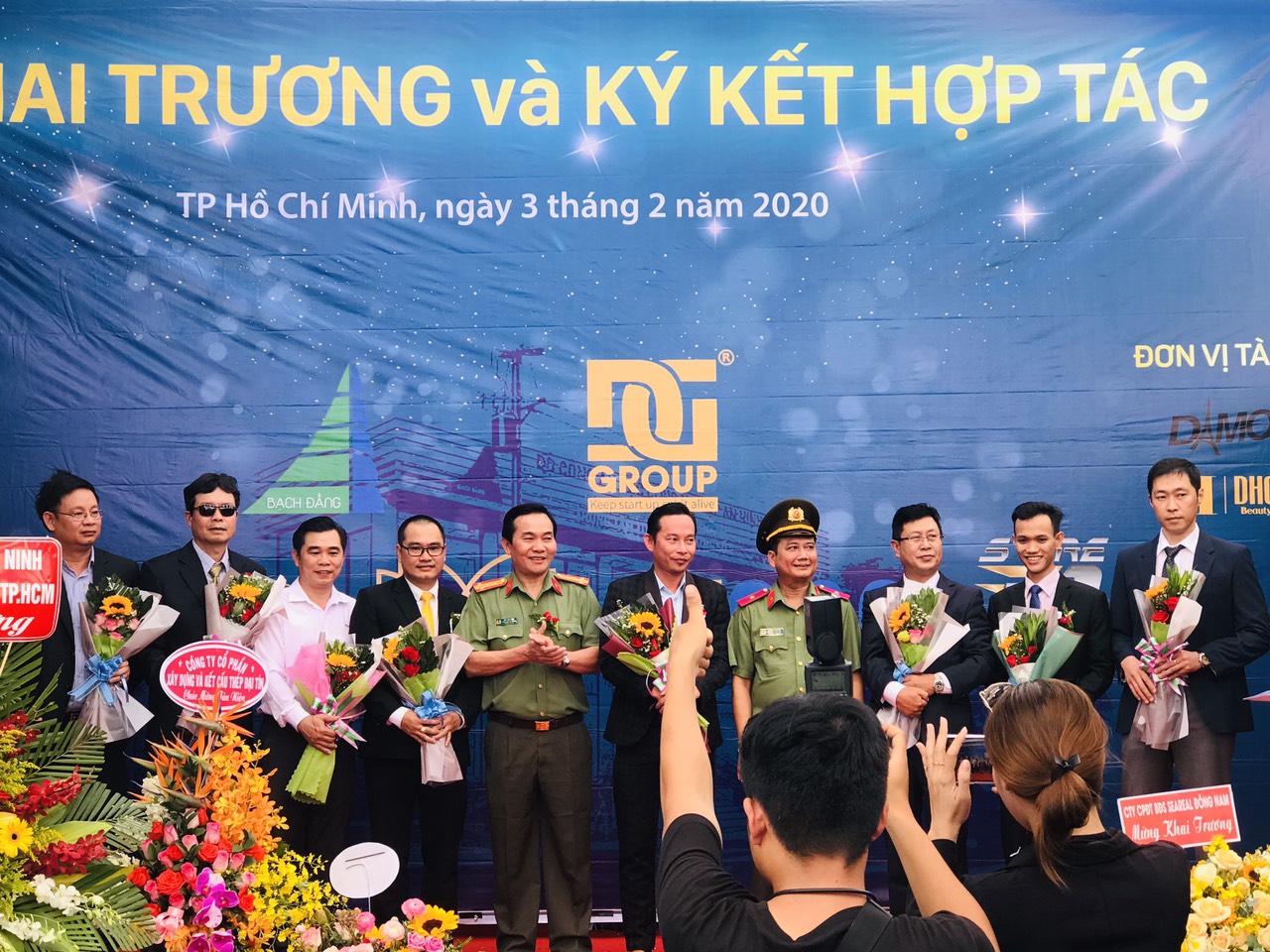 Hợp tác với công ty Bạch Đằng, bộ công an